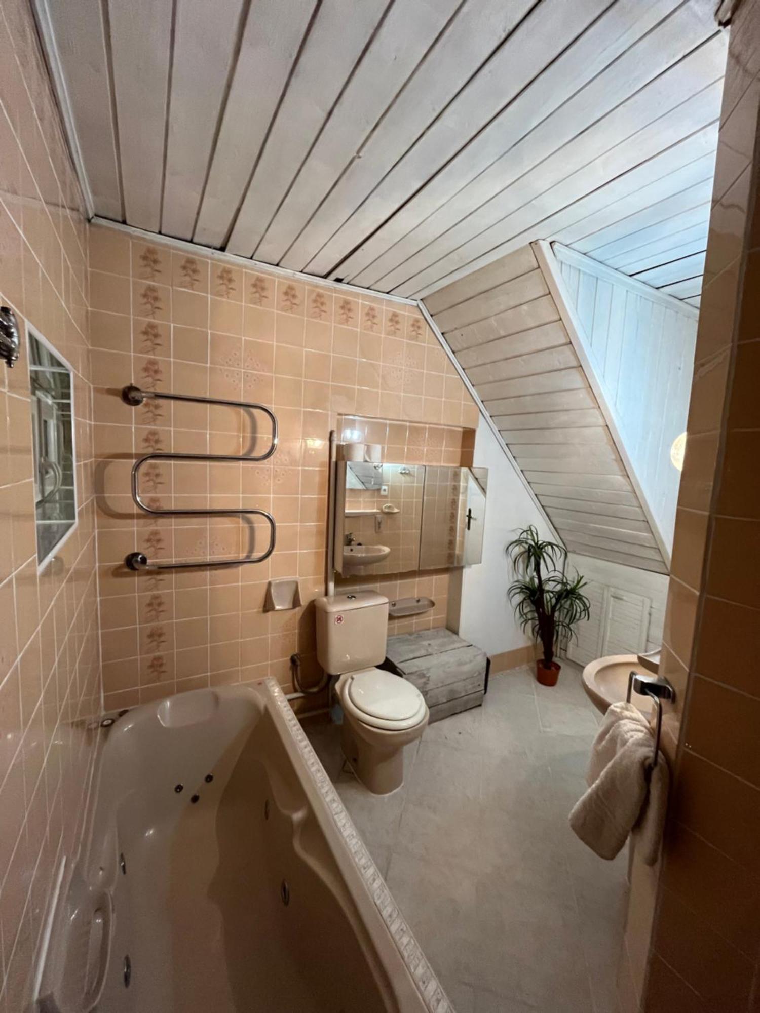 Liptovský Mikuláš Mikulas Guest House מראה חיצוני תמונה